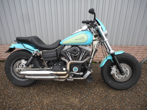 HARLEY DAVIDSON Dyna FAT BOB