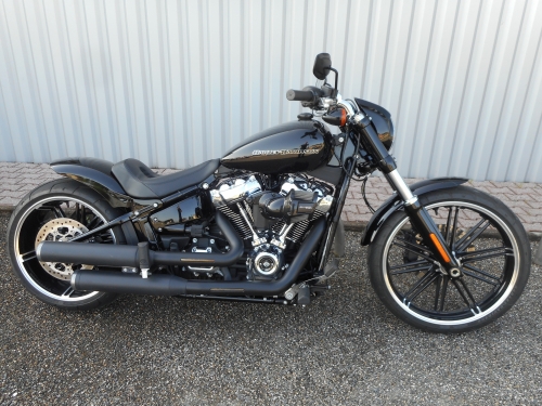 Harley Davidson Softail Breakout 114