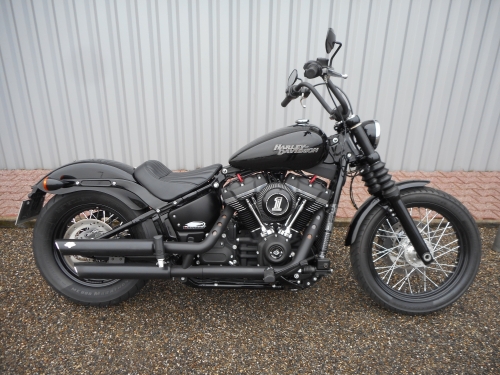 Harley Davidson Softail StreetBob 107