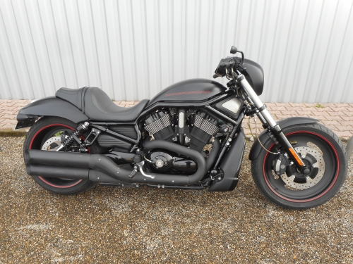HARLEY DAVIDSON Night Rod Spécial