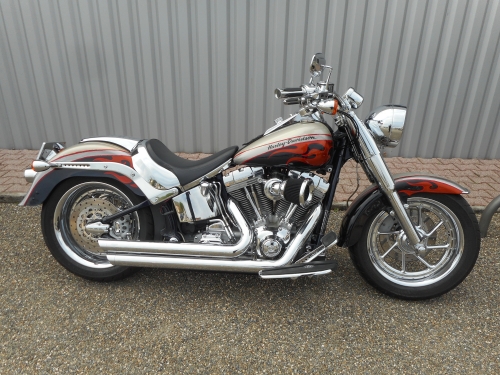 HARLEY DAVIDSON FATBOY CVO