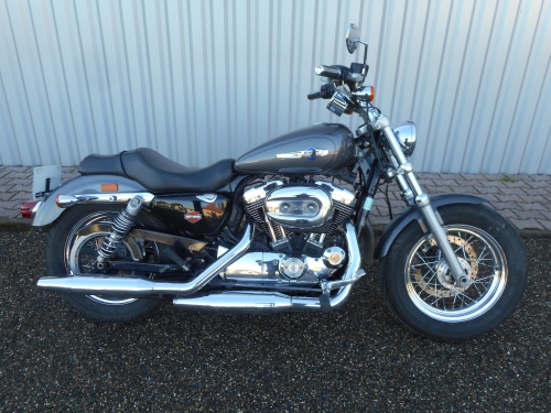 HARLEY DAVIDSON Sportster 1200 C