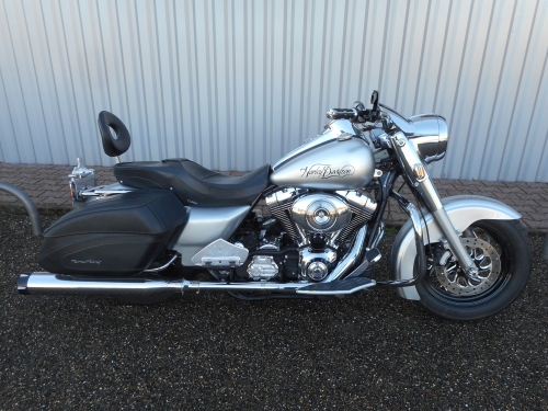 Harley Davidson Road King Platinium